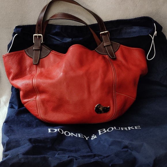 Dooney & Bourke Purse - Picture 1 of 1
